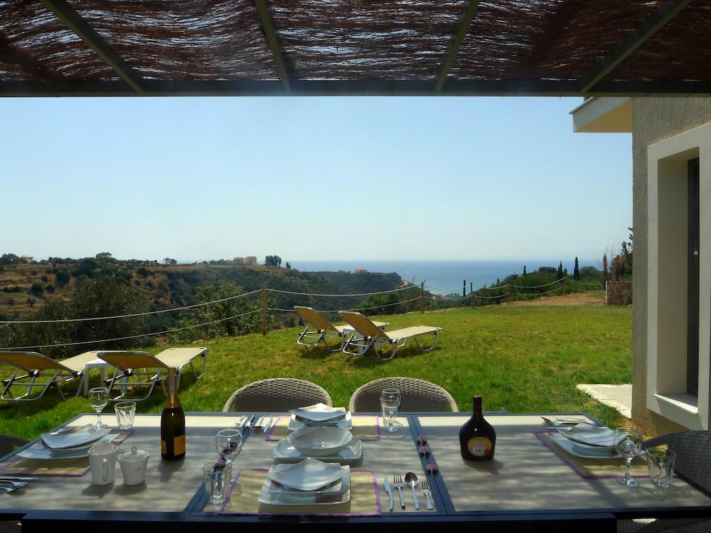 Divaria Villas Skala  エクステリア 写真
